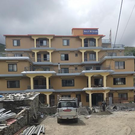 Hotel Grand Shambala Muktināth エクステリア 写真