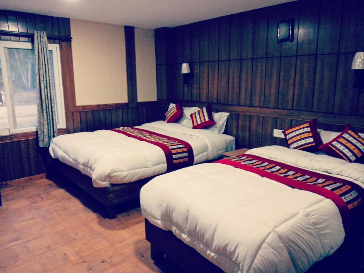 Hotel Grand Shambala Muktināth エクステリア 写真